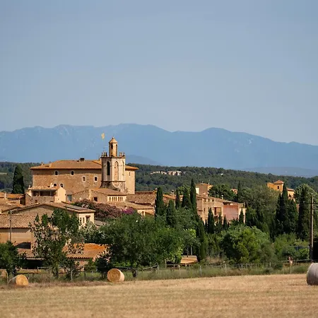 Villa Castell De *